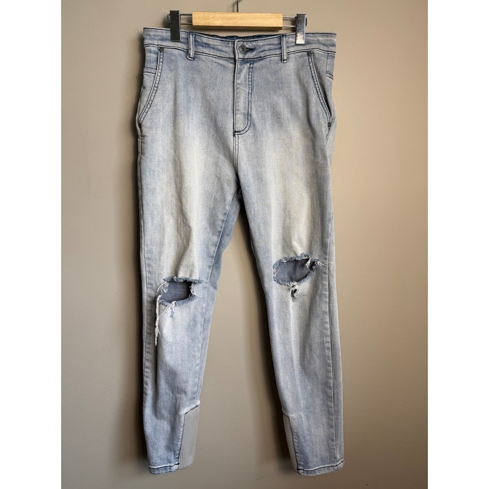 Zanerobe Mens Destroyed Tapered Jeans Light Wash 32 Streetwear Edgy Busted Faded